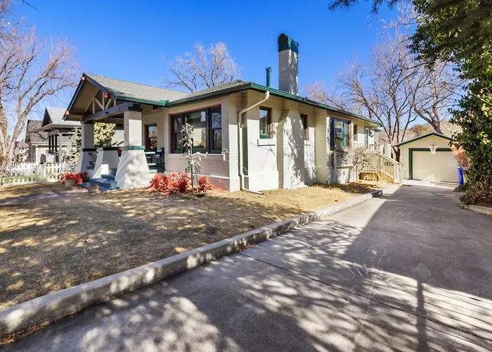 Country house The American Dream Historic S Mt Vernon Craftsman Prescott
